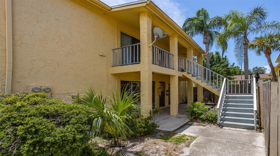Tampa, Florida 33615, 1 Bedroom Bedrooms, ,1 Bathroombathrooms,Residential,For Sale,Nacido,0,Mfrtb8523625