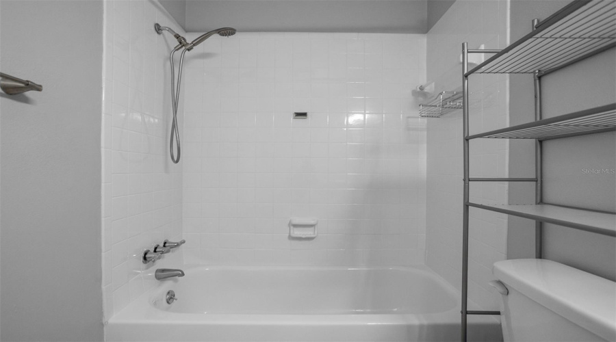 Tampa, Florida 33615, 1 Bedroom Bedrooms, ,1 Bathroombathrooms,Residential,For Sale,Nacido,0,Mfrtb8523625