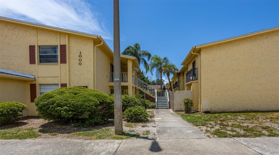 Tampa, Florida 33615, 1 Bedroom Bedrooms, ,1 Bathroombathrooms,Residential,For Sale,Nacido,0,Mfrtb8523625