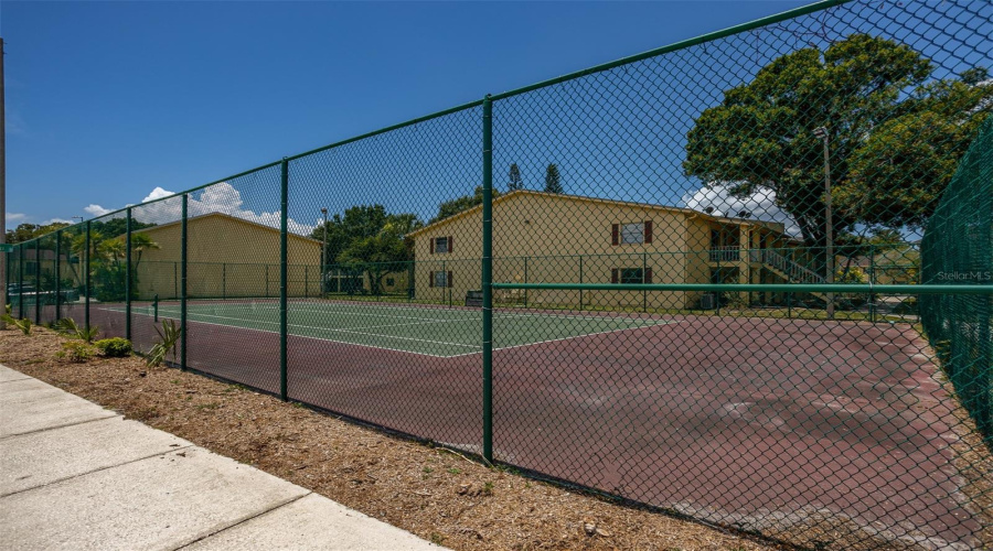 Tampa, Florida 33615, 1 Bedroom Bedrooms, ,1 Bathroombathrooms,Residential,For Sale,Nacido,0,Mfrtb8523625