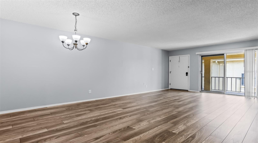 Tampa, Florida 33615, 1 Bedroom Bedrooms, ,1 Bathroombathrooms,Residential,For Sale,Nacido,0,Mfrtb8523625