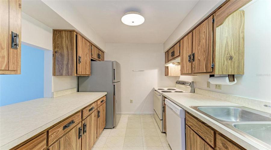 Bradenton, Florida 34207, 1 Bedroom Bedrooms, ,1 Bathroombathrooms,Residential,For Sale,Fountain Lake,0,Mfra4699538