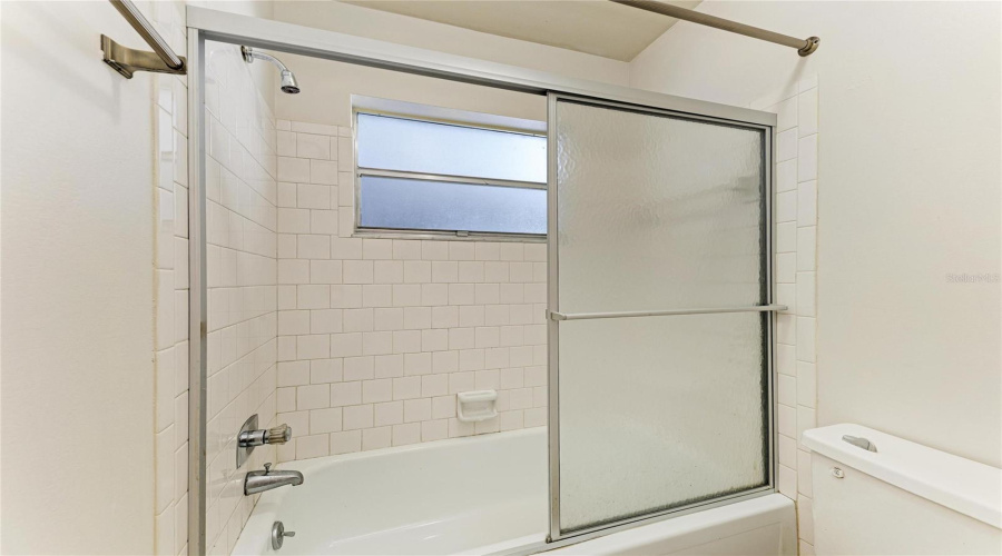Bradenton, Florida 34207, 1 Bedroom Bedrooms, ,1 Bathroombathrooms,Residential,For Sale,Fountain Lake,0,Mfra4699538