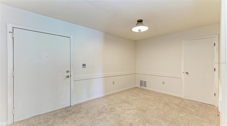 Bradenton, Florida 34207, 1 Bedroom Bedrooms, ,1 Bathroombathrooms,Residential,For Sale,Fountain Lake,0,Mfra4699538