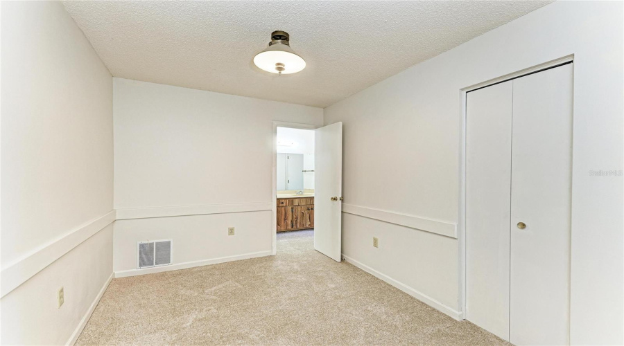 Bradenton, Florida 34207, 1 Bedroom Bedrooms, ,1 Bathroombathrooms,Residential,For Sale,Fountain Lake,0,Mfra4699538
