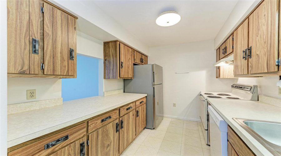 Bradenton, Florida 34207, 1 Bedroom Bedrooms, ,1 Bathroombathrooms,Residential,For Sale,Fountain Lake,0,Mfra4699538