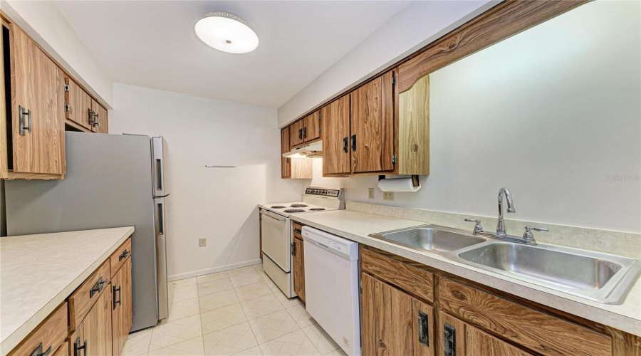 Bradenton, Florida 34207, 1 Bedroom Bedrooms, ,1 Bathroombathrooms,Residential,For Sale,Fountain Lake,0,Mfra4699538