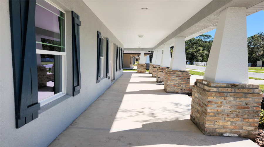 Plant City, Florida 33563, 3 Bedroom Bedrooms, ,2 Bathroombathrooms,Residential,For Sale,Shannon Estates,0,Mfrtb8427401