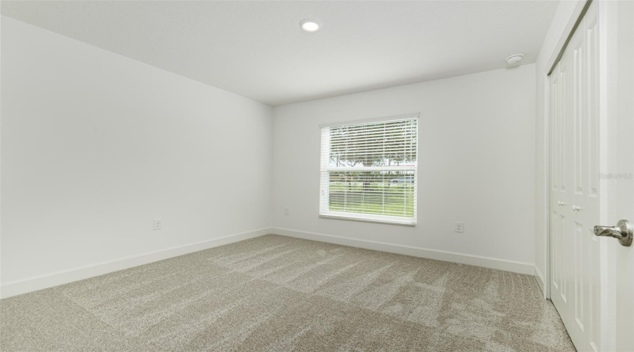 Winter Haven, Florida 33880, 3 Bedroom Bedrooms, ,2 Bathroombathrooms,Residential,For Sale,Thornhill,0,Mfrl4962366