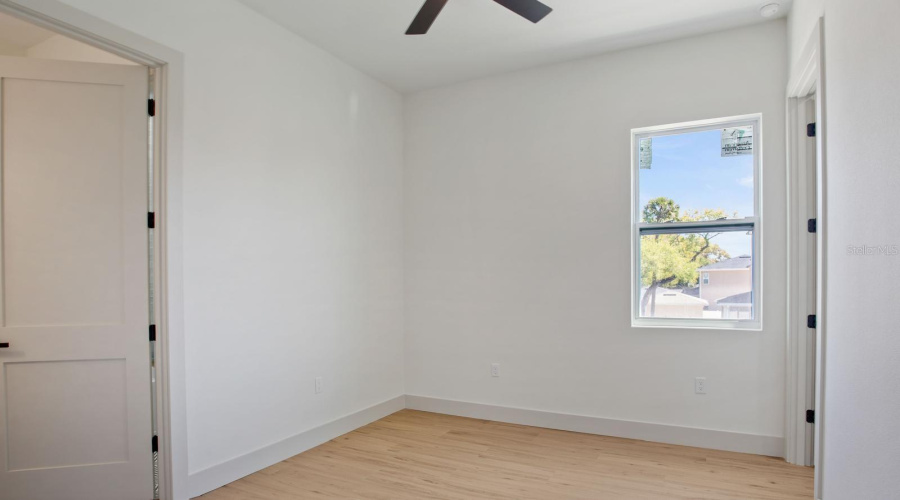 Tampa, Florida 33607, 3 Bedroom Bedrooms, ,2 Bathroombathrooms,Residential,For Sale,Arch,0,Mfrtb8515990