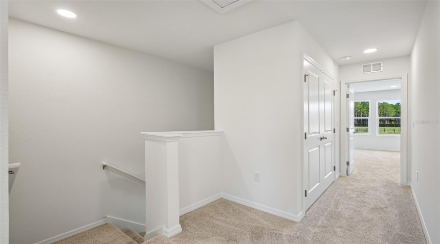 Zephyrhills, Florida 33541, 3 Bedroom Bedrooms, ,2 Bathroombathrooms,Residential,For Sale,Turpins,0,Mfrtb8519421