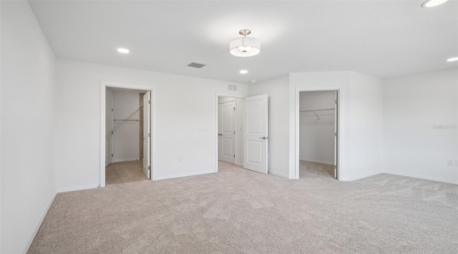 Zephyrhills, Florida 33541, 3 Bedroom Bedrooms, ,2 Bathroombathrooms,Residential,For Sale,Turpins,0,Mfrtb8519421