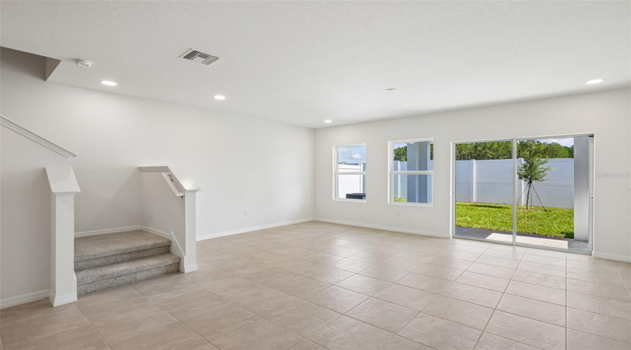 Zephyrhills, Florida 33541, 3 Bedroom Bedrooms, ,2 Bathroombathrooms,Residential,For Sale,Turpins,0,Mfrtb8519421
