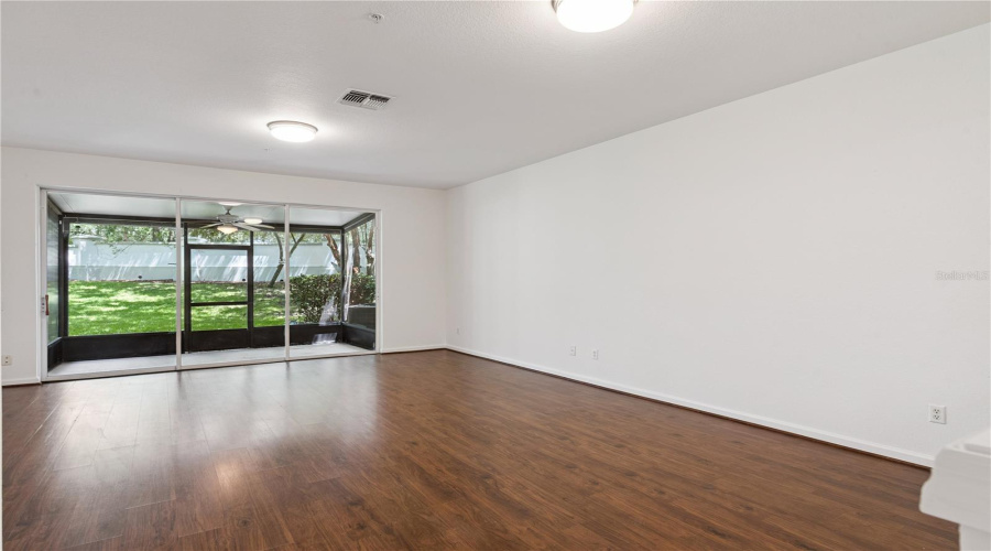 Orlando, Florida 32819, 3 Bedroom Bedrooms, ,2 Bathroombathrooms,Residential,For Sale,Sperone,0,Mfro6424770