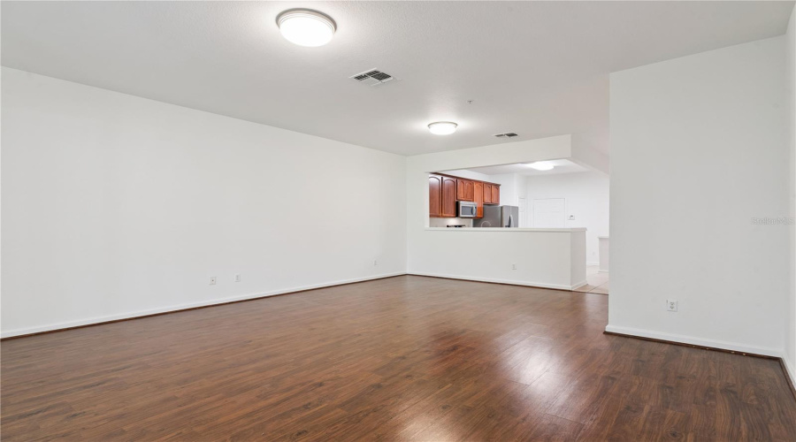 Orlando, Florida 32819, 3 Bedroom Bedrooms, ,2 Bathroombathrooms,Residential,For Sale,Sperone,0,Mfro6424770
