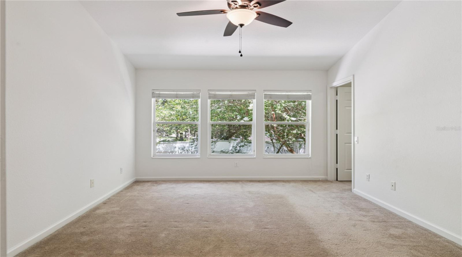 Orlando, Florida 32819, 3 Bedroom Bedrooms, ,2 Bathroombathrooms,Residential,For Sale,Sperone,0,Mfro6424770
