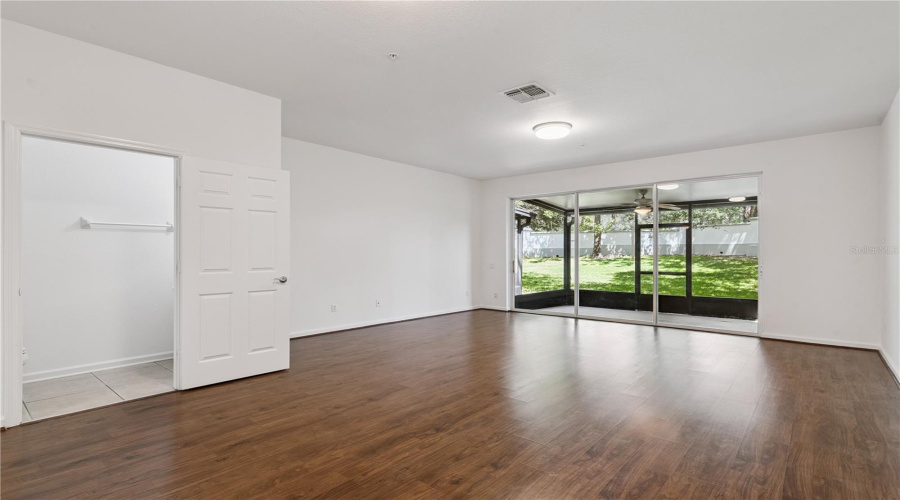 Orlando, Florida 32819, 3 Bedroom Bedrooms, ,2 Bathroombathrooms,Residential,For Sale,Sperone,0,Mfro6424770