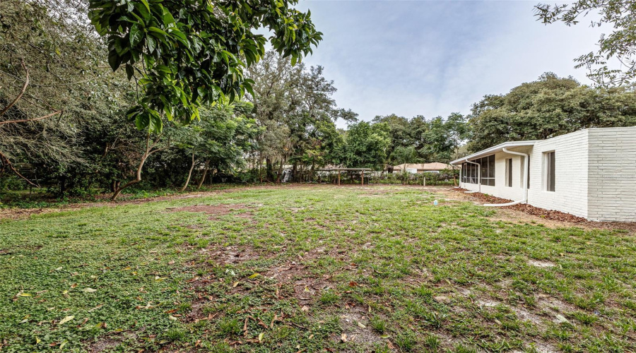 Lake Wales, Florida 33898, 3 Bedroom Bedrooms, ,2 Bathroombathrooms,Residential,For Sale,Capps,0,Mfrl4963688