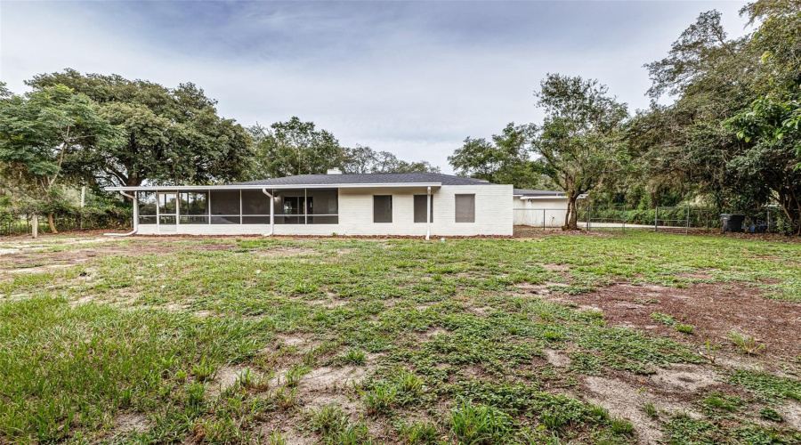 Lake Wales, Florida 33898, 3 Bedroom Bedrooms, ,2 Bathroombathrooms,Residential,For Sale,Capps,0,Mfrl4963688