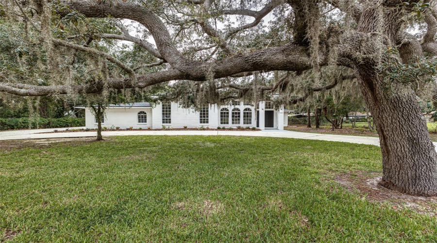 Lake Wales, Florida 33898, 3 Bedroom Bedrooms, ,2 Bathroombathrooms,Residential,For Sale,Capps,0,Mfrl4963688