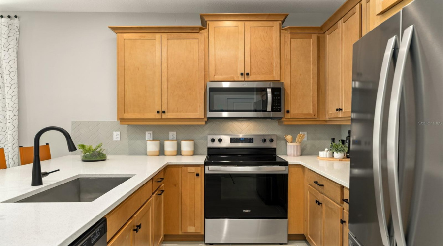 Catalina Ii Model Kitchen