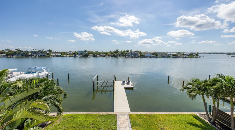 Intracoastal Water Views And Your Own Private Dock