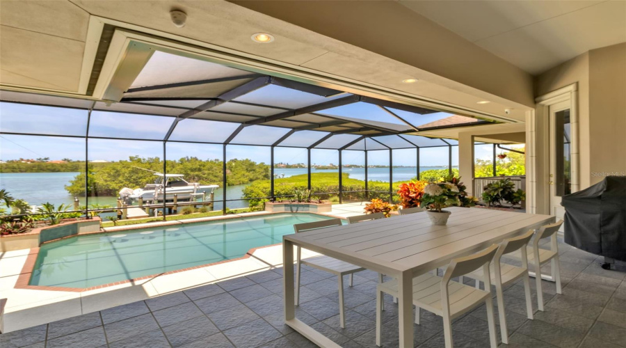 Nokomis, Florida 34275, 3 Bedroom Bedrooms, ,2 Bathroombathrooms,Residential,For Sale,Laurel,0,Mfra4694029