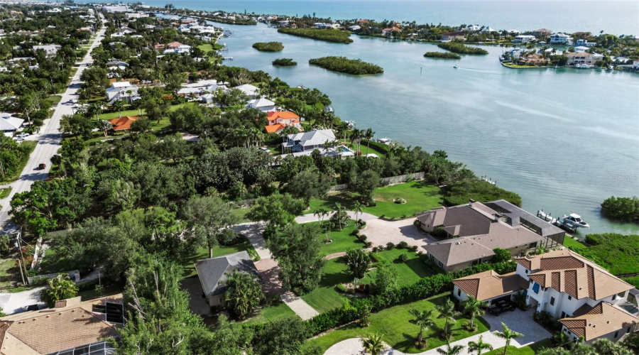 Nokomis, Florida 34275, 3 Bedroom Bedrooms, ,2 Bathroombathrooms,Residential,For Sale,Laurel,0,Mfra4694029