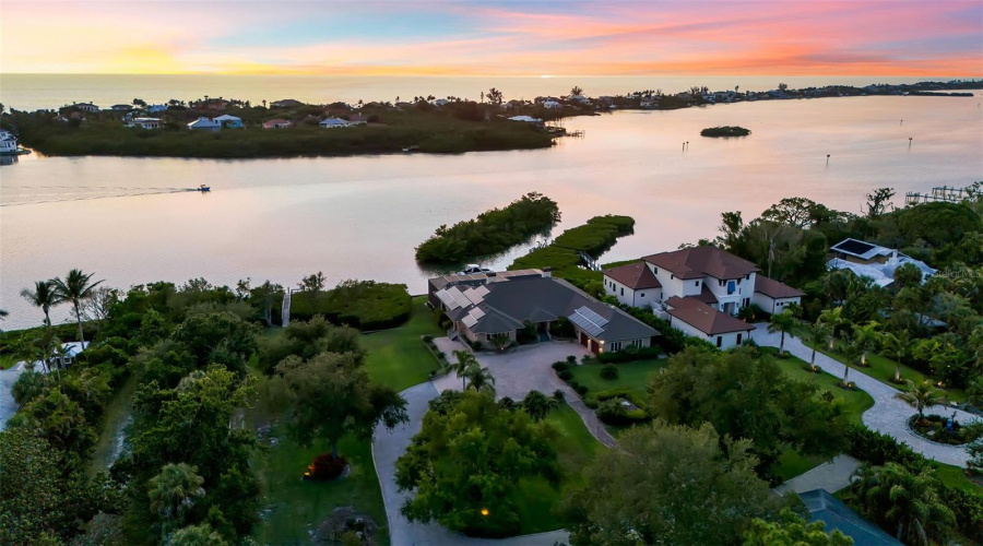 Nokomis, Florida 34275, 3 Bedroom Bedrooms, ,2 Bathroombathrooms,Residential,For Sale,Laurel,0,Mfra4694029