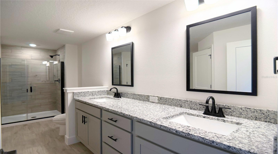 Dade City, Florida 33523, 4 Bedroom Bedrooms, ,2 Bathroombathrooms,Residential,For Sale,Hidden View Circle,0,Mfrtb8524758