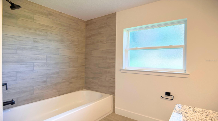 Dade City, Florida 33523, 4 Bedroom Bedrooms, ,2 Bathroombathrooms,Residential,For Sale,Hidden View Circle,0,Mfrtb8524758