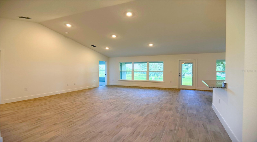 Dade City, Florida 33523, 4 Bedroom Bedrooms, ,2 Bathroombathrooms,Residential,For Sale,Hidden View Circle,0,Mfrtb8524758