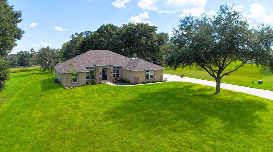 Dade City, Florida 33523, 4 Bedroom Bedrooms, ,2 Bathroombathrooms,Residential,For Sale,Hidden View Circle,0,Mfrtb8524758