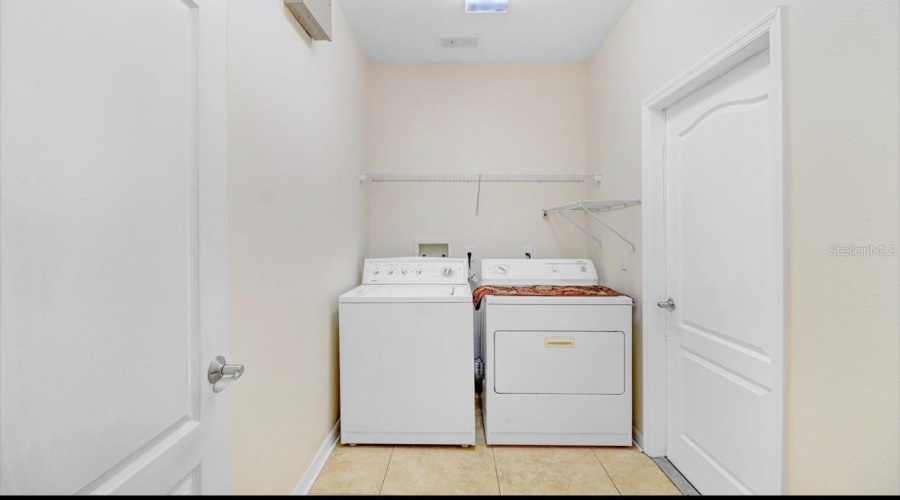 Laundry Rm