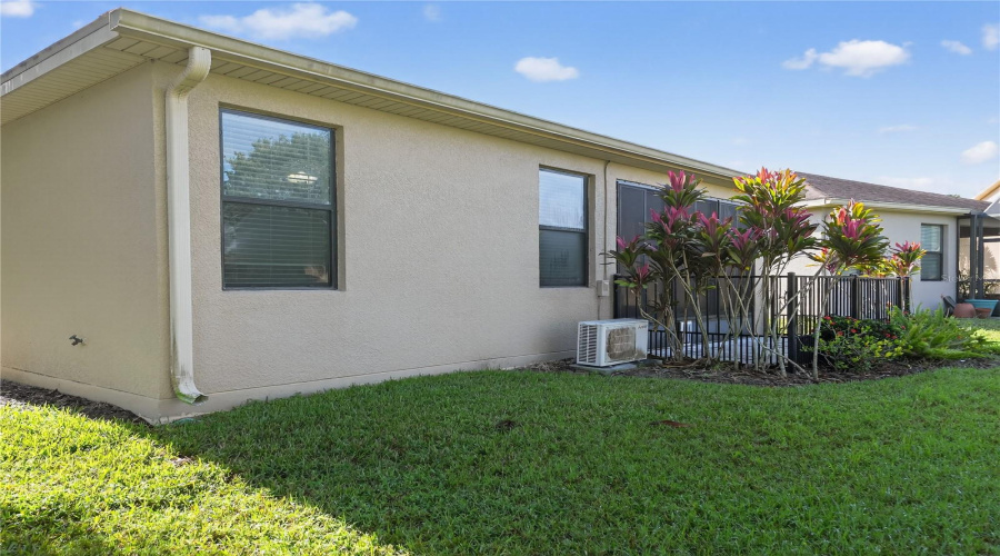 Kissimmee, Florida 34759, 2 Bedroom Bedrooms, ,2 Bathroombathrooms,Residential,For Sale,Presido Park,0,Mfrtb8429298