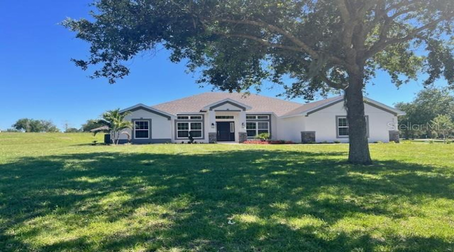 Dade City, Florida 33523, 4 Bedroom Bedrooms, ,2 Bathroombathrooms,Residential,For Sale,Hidden View Circle,0,Mfrtb8456366