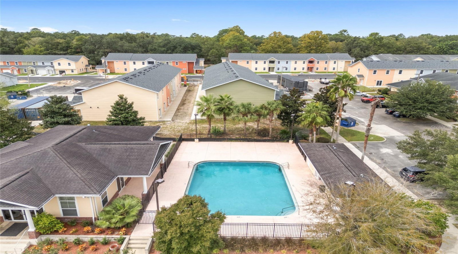 Gainesville, Florida 32605, 2 Bedroom Bedrooms, ,2 Bathroombathrooms,Residential,For Sale,29Th,0,Mfrgc541564