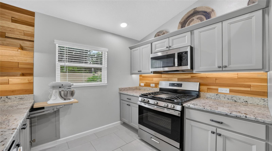 The Villages, Florida 32163, 3 Bedroom Bedrooms, ,2 Bathroombathrooms,Residential,For Sale,Connor,0,Mfrg5115705