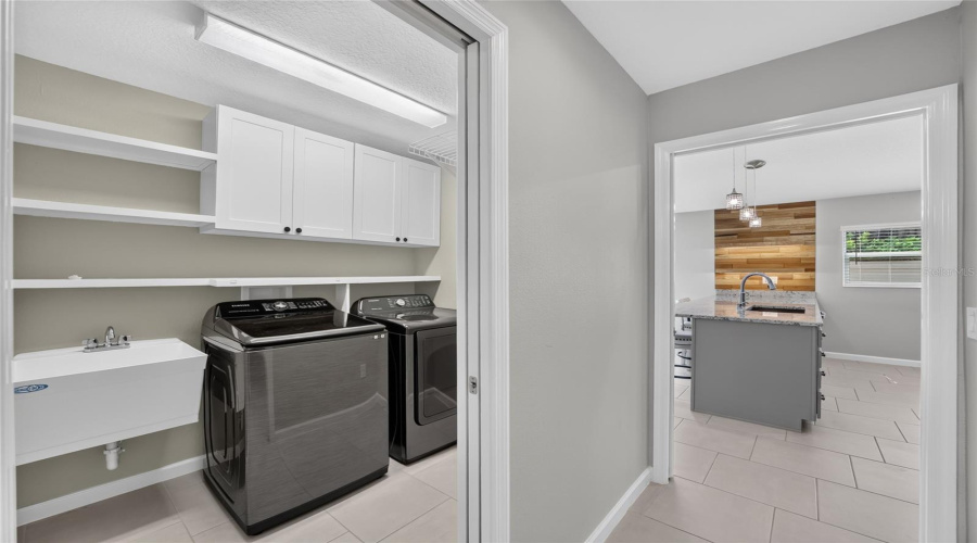 The Villages, Florida 32163, 3 Bedroom Bedrooms, ,2 Bathroombathrooms,Residential,For Sale,Connor,0,Mfrg5115705