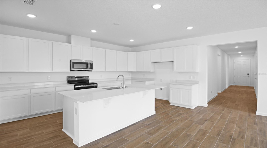 Ocala, Florida 34474, 4 Bedroom Bedrooms, ,3 Bathroombathrooms,Residential,For Sale,64Th,0,Mfrs5131084