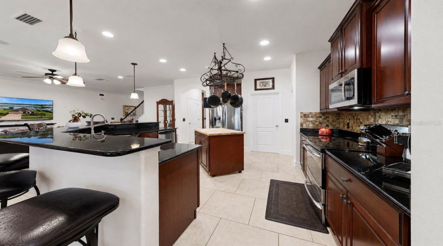 Apollo Beach, Florida 33572, 4 Bedroom Bedrooms, ,3 Bathroombathrooms,Residential,For Sale,Sandy Shell,0,Mfrtb8536465