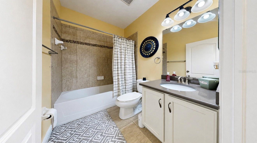 Apollo Beach, Florida 33572, 4 Bedroom Bedrooms, ,3 Bathroombathrooms,Residential,For Sale,Sandy Shell,0,Mfrtb8536465