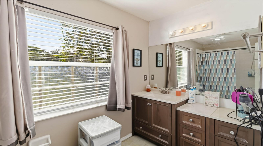 Orlando, Florida 32817, 3 Bedroom Bedrooms, ,2 Bathroombathrooms,Residential,For Sale,Rose Brook,0,Mfro6416693