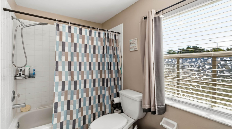 Orlando, Florida 32817, 3 Bedroom Bedrooms, ,2 Bathroombathrooms,Residential,For Sale,Rose Brook,0,Mfro6416693