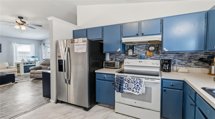 Orlando, Florida 32817, 3 Bedroom Bedrooms, ,2 Bathroombathrooms,Residential,For Sale,Rose Brook,0,Mfro6416693