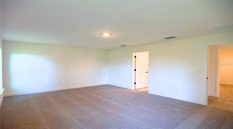 Dade City, Florida 33523, 4 Bedroom Bedrooms, ,2 Bathroombathrooms,Residential,For Sale,Hidden View Circle,0,Mfrtb8456391