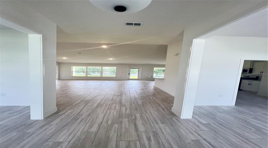 Dade City, Florida 33523, 4 Bedroom Bedrooms, ,2 Bathroombathrooms,Residential,For Sale,Hidden View Circle,0,Mfrtb8456391
