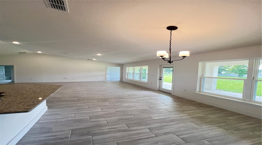 Dade City, Florida 33523, 4 Bedroom Bedrooms, ,2 Bathroombathrooms,Residential,For Sale,Hidden View Circle,0,Mfrtb8456391