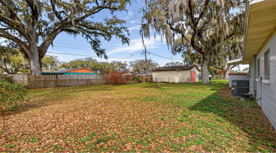 Lakeland, Florida 33801, 2 Bedroom Bedrooms, ,1 Bathroombathrooms,Residential,For Sale,Woodland,0,Mfrl4959714