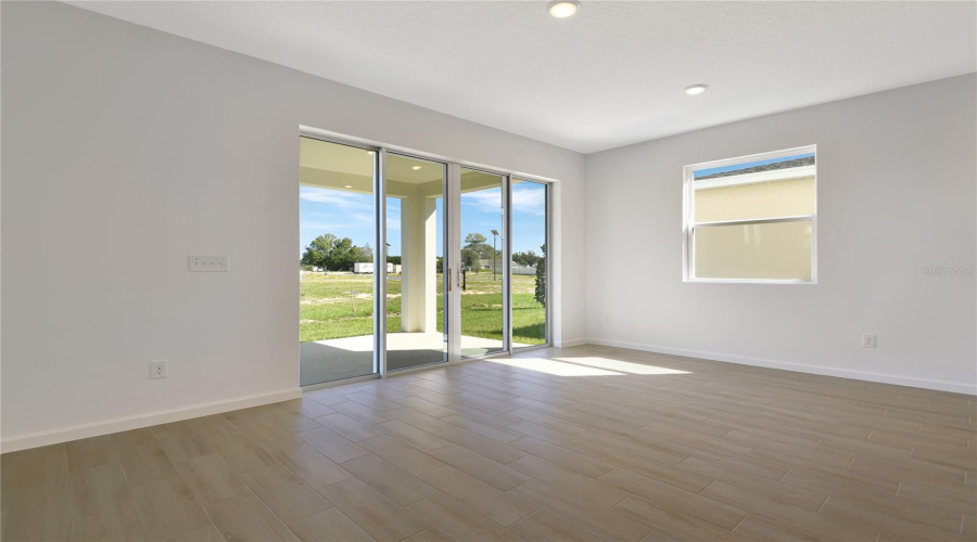 Ocala, Florida 34474, 4 Bedroom Bedrooms, ,2 Bathroombathrooms,Residential,For Sale,64Th,0,Mfrs5131085